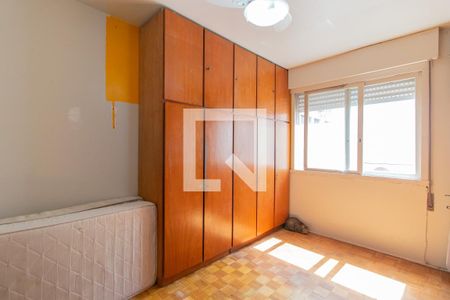 Quarto 1 de apartamento à venda com 2 quartos, 64m² em Santana, Porto Alegre