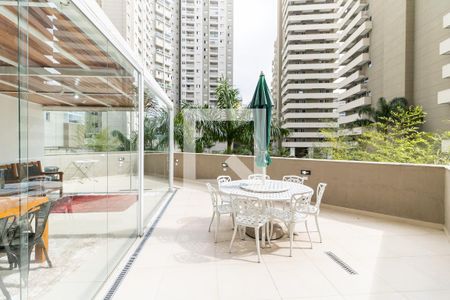 Apartamento para alugar com 148m², 2 quartos e 1 vaga Apartamento para alugar com 148m², 2 quartos e 1 vagaVista do Quarto 2