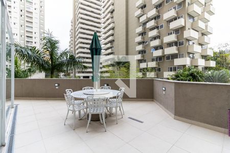 Apartamento para alugar com 148m², 2 quartos e 1 vaga Apartamento para alugar com 148m², 2 quartos e 1 vagaQuintal