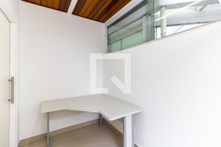 Apartamento para alugar com 148m², 2 quartos e 1 vaga Apartamento para alugar com 148m², 2 quartos e 1 vagaEscritório
