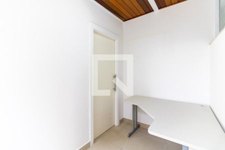 Apartamento para alugar com 148m², 2 quartos e 1 vaga Apartamento para alugar com 148m², 2 quartos e 1 vagaEscritório
