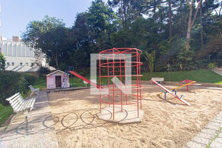 Apartamento para alugar com 550m², 5 quartos e 2 vagasÁrea comum - Playground