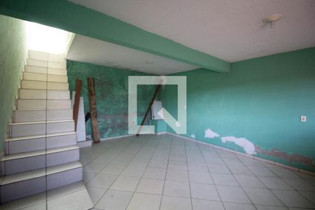 Casa à venda com 212m², 3 quartos e 6 vagasQuarto de Serviço