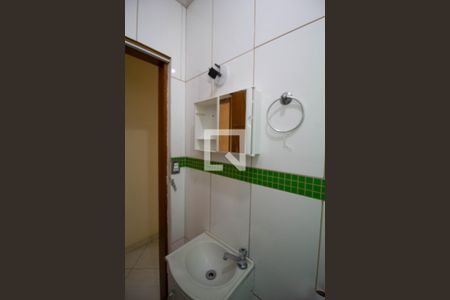 Casa à venda com 212m², 3 quartos e 6 vagasBanheiro