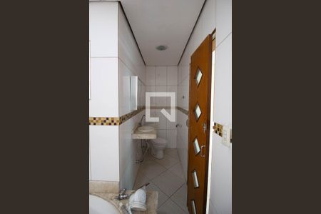 Casa à venda com 212m², 3 quartos e 6 vagasBanheiro da Suíte