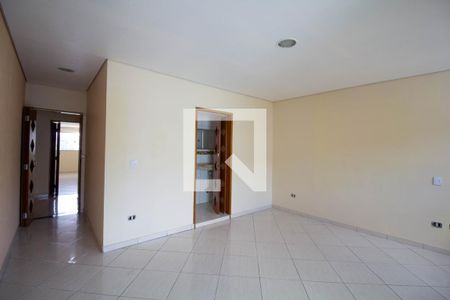 Casa à venda com 212m², 3 quartos e 6 vagasSuíte