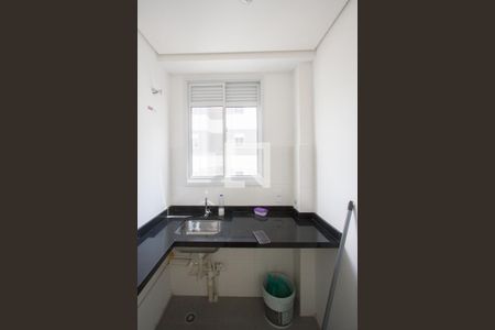 Área de Serviço de apartamento para alugar com 2 quartos, 34m² em Santo Amaro, São Paulo
