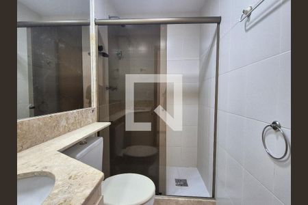 Apartamento para alugar com 100m², 3 quartos e 2 vagas Apartamento para alugar com 100m², 3 quartos e 2 vagasBanheiro