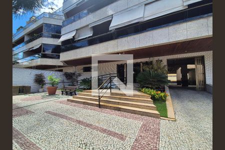 Apartamento para alugar com 100m², 3 quartos e 2 vagas Apartamento para alugar com 100m², 3 quartos e 2 vagasEntrada