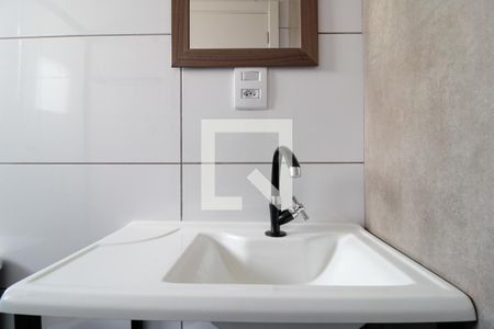 Studio para alugar com 30m², 1 quarto e sem vaga Studio para alugar com 30m², 1 quarto e sem vagaBanheiro