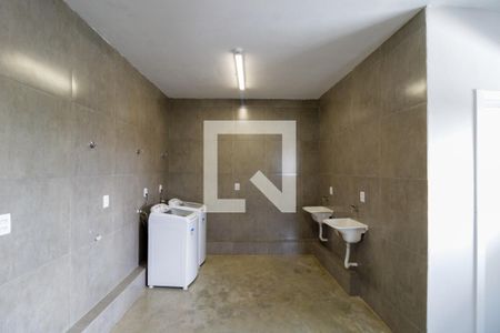 Studio para alugar com 30m², 1 quarto e sem vaga Studio para alugar com 30m², 1 quarto e sem vagaLavanderia Coletiva