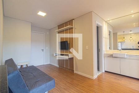 Sala de apartamento para alugar com 1 quarto, 45m² em São Francisco, Curitiba