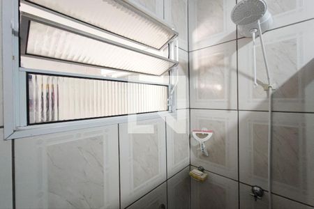 Casa à venda com 250m², 3 quartos e 3 vagasBanheiro suíte 