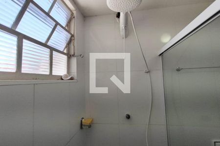 Casa à venda com 250m², 3 quartos e 3 vagasBanheiro Social