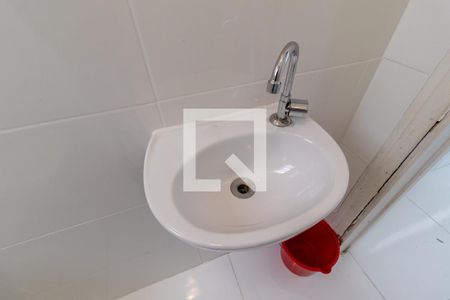 Casa à venda com 250m², 4 quartos e 4 vagasBanheiro 2