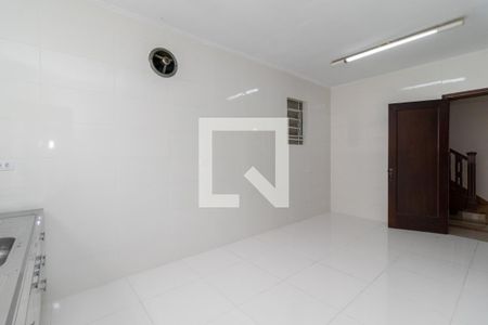 Casa à venda com 250m², 4 quartos e 4 vagasCozinha