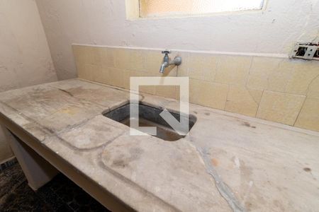 Casa à venda com 250m², 4 quartos e 4 vagasCozinha do Salão