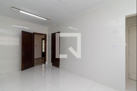 Casa à venda com 250m², 4 quartos e 4 vagasCozinha