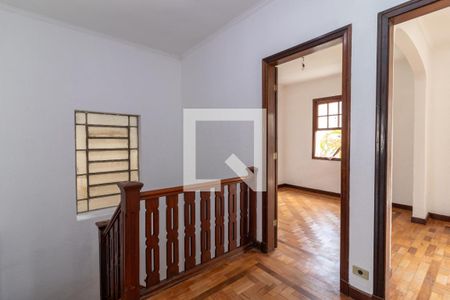 Casa à venda com 250m², 4 quartos e 4 vagasHall dos Quartos