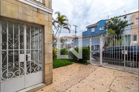 Casa à venda com 250m², 4 quartos e 4 vagasEntrada