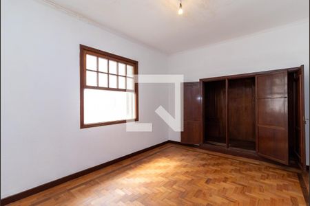 Casa à venda com 250m², 4 quartos e 4 vagasQuarto 2