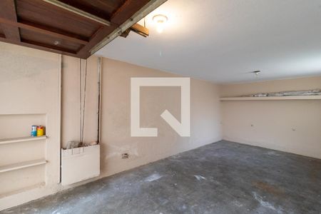 Casa à venda com 250m², 4 quartos e 4 vagasGaragem