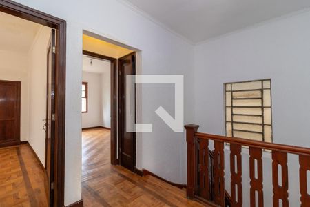 Casa à venda com 250m², 4 quartos e 4 vagasHall dos Quartos