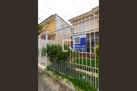 Casa à venda com 250m², 4 quartos e 4 vagasFachada