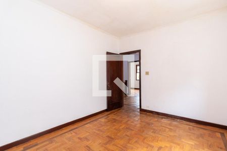 Casa à venda com 250m², 4 quartos e 4 vagasQuarto 2