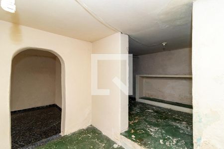 Casa à venda com 250m², 4 quartos e 4 vagasAdega
