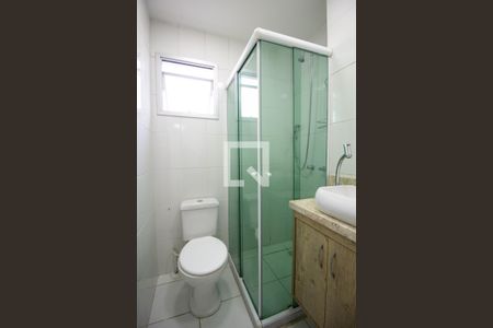Banheiro de apartamento à venda com 2 quartos, 49m² em Fazenda Aricanduva, São Paulo