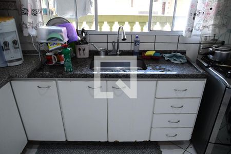 Casa para alugar com 250m², 3 quartos e sem vagaCozinha