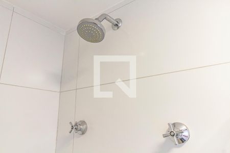 Banheiro de kitnet/studio à venda com 1 quarto, 25m² em Pinheiros, São Paulo