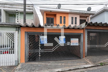Casa à venda com 120m², 3 quartos e 2 vagasFachada
