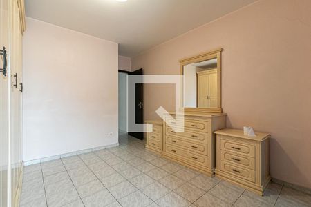 Casa à venda com 120m², 3 quartos e 2 vagasSuite