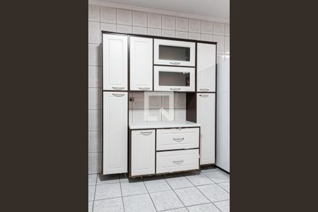 Casa à venda com 120m², 3 quartos e 2 vagasCozinha - Armários