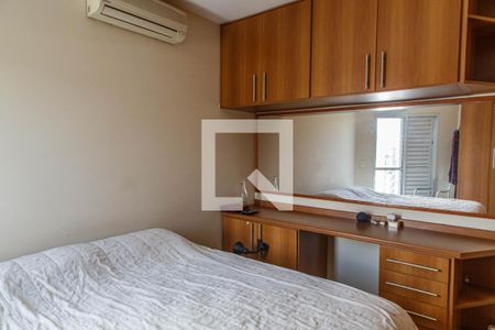 Casa à venda com 150m², 3 quartos e 2 vagas Casa à venda com 150m², 3 quartos e 2 vagasQuarto Suíte 1