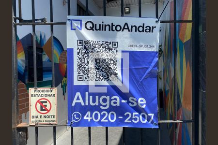 Casa à venda com 101m², 3 quartos e 1 vagaPlaca Instalada na Fachada