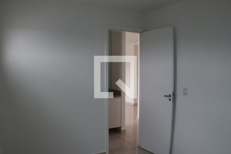 Quarto 1 de apartamento para alugar com 2 quartos, 58m² em Taquara, Rio de Janeiro