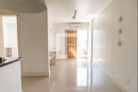 Sala de apartamento para alugar com 1 quarto, 50m² em Liberdade, São Paulo