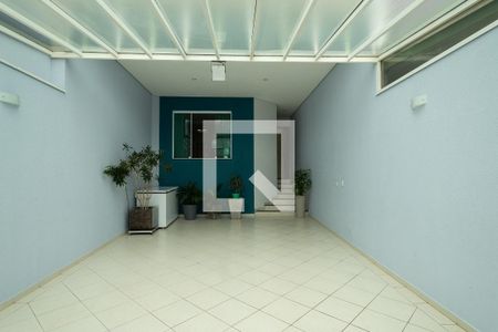 Casa à venda com 278m², 3 quartos e 4 vagas Casa à venda com 278m², 3 quartos e 4 vagasGaragem