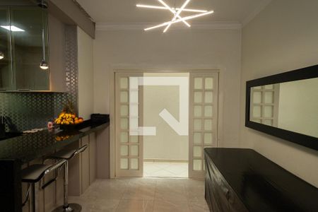 Casa à venda com 278m², 3 quartos e 4 vagas Casa à venda com 278m², 3 quartos e 4 vagasCozinha