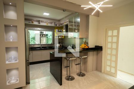 Casa à venda com 278m², 3 quartos e 4 vagas Casa à venda com 278m², 3 quartos e 4 vagasCozinha