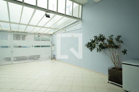 Casa à venda com 278m², 3 quartos e 4 vagas Casa à venda com 278m², 3 quartos e 4 vagasGaragem