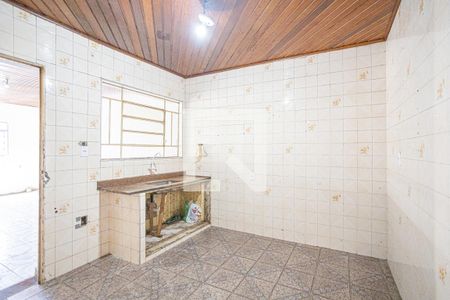 Casa à venda com 167m², 3 quartos e 6 vagas Casa à venda com 167m², 3 quartos e 6 vagasCozinha