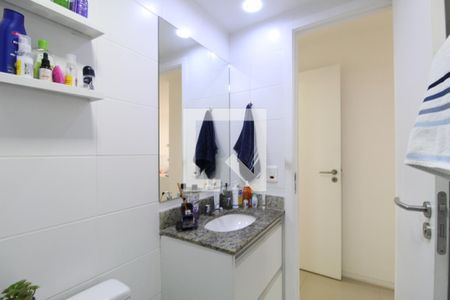 Apartamento à venda com 64m², 2 quartos e 1 vagaBanheiro Quarto 2 - Suíte