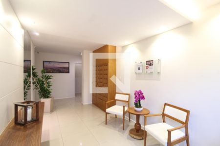 Apartamento à venda com 64m², 2 quartos e 1 vagaHall de entrada