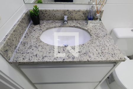 Apartamento à venda com 64m², 2 quartos e 1 vagaBanheiro Social