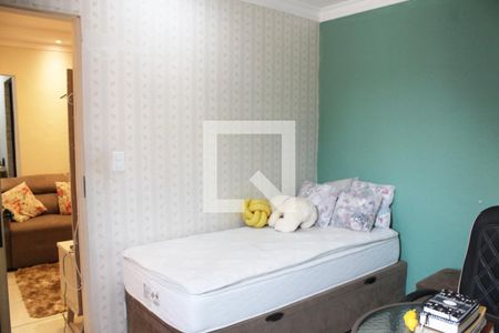 Quarto 1 de casa à venda com 2 quartos, 200m² em Parque Guarani, São Paulo