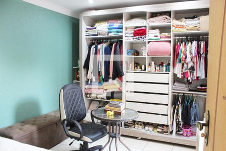 Quarto 1 de casa à venda com 2 quartos, 200m² em Parque Guarani, São Paulo